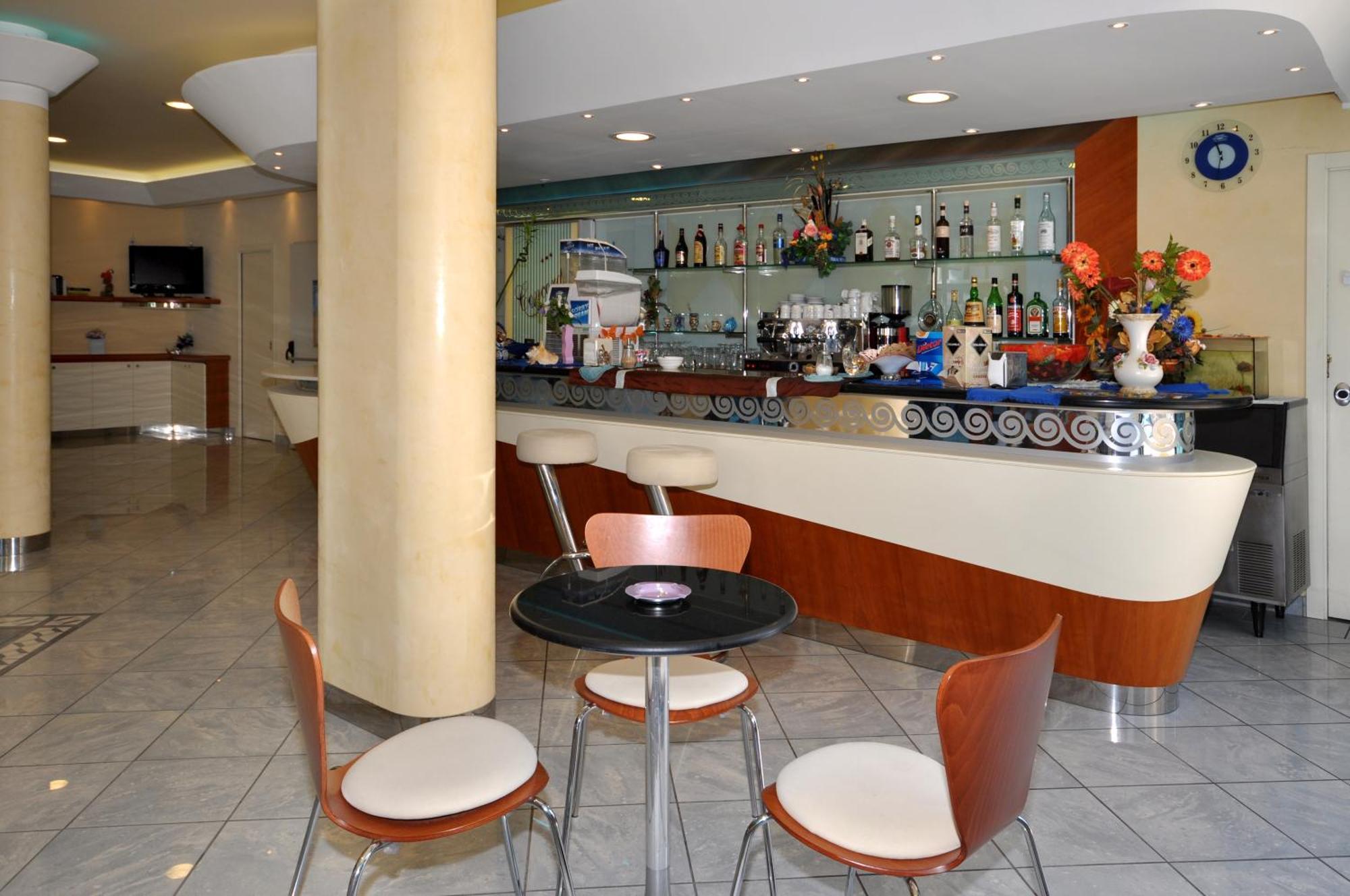 Hotel Concorde Cesenatico Exterior photo